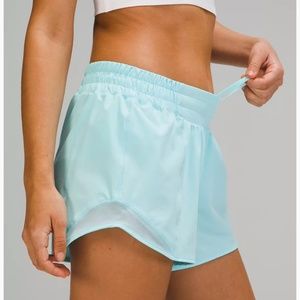 lululemon hotty hot light blue shorts size 4 4 in.